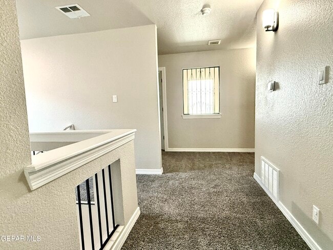 Building Photo - 12824 Linstead Ave