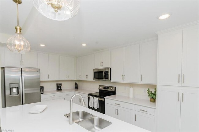 Building Photo - 5835 Double Eagle Cir