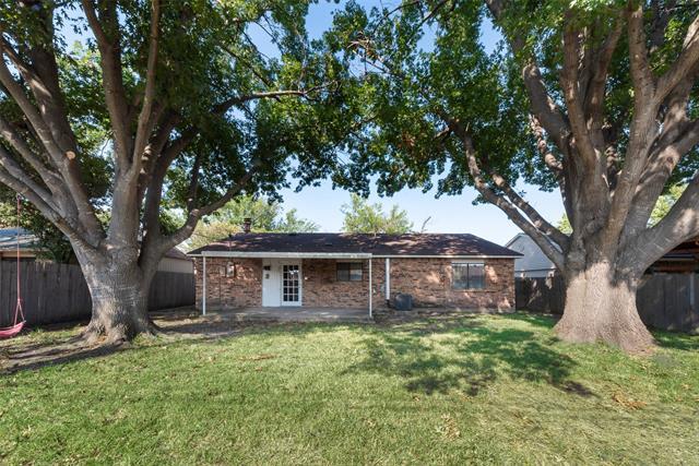 Building Photo - 515 Forestwood Dr