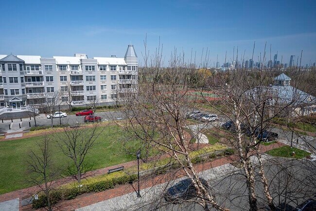 Building Photo - 30 Freedom Way