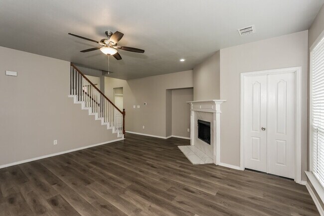 Building Photo - 2805 Alcot Ln