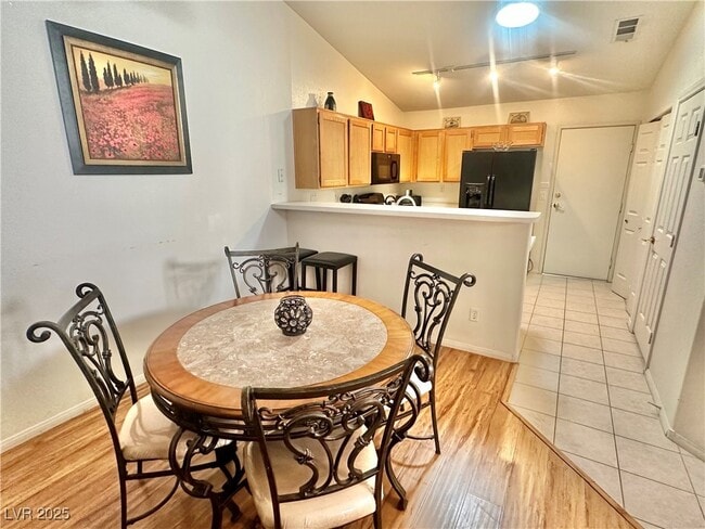 Building Photo - 9708 Fionna Ln