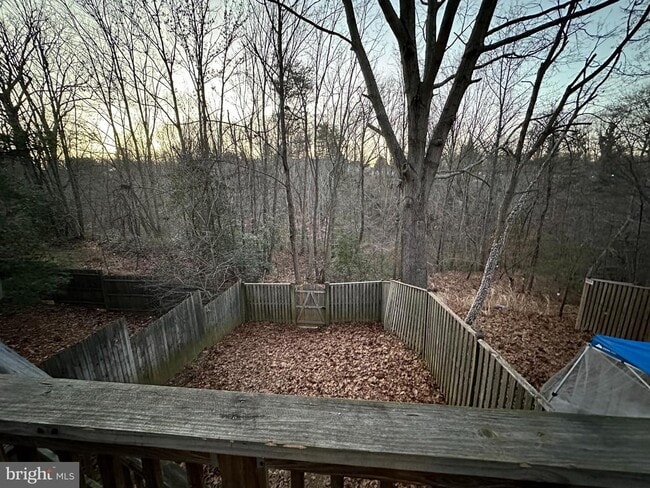 Building Photo - 502 Greenhill Ct