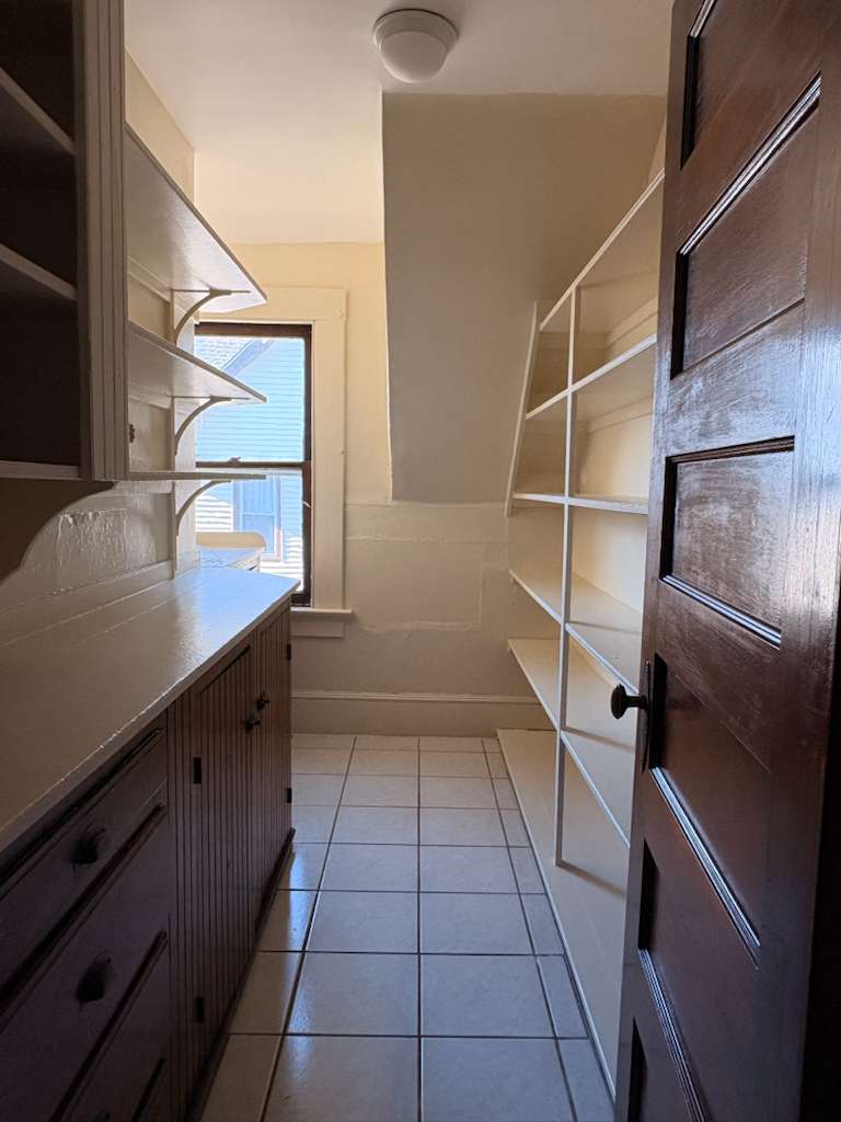 Building Photo - 331 Chestnut St