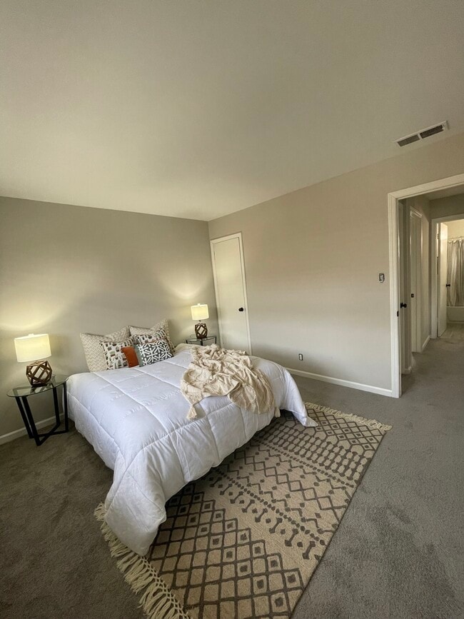 Building Photo - 1770 North Star Rd