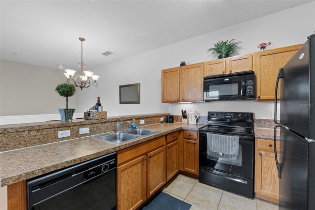 Building Photo - 2835 Oakwater Dr