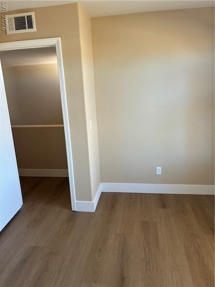 Building Photo - 8168 Autumn Star Ave