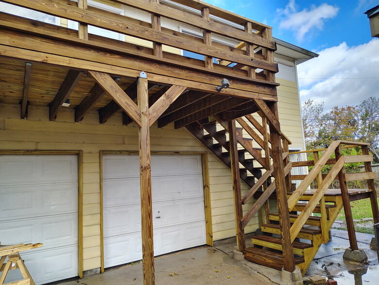 Building Photo - 6603 Narcissus St