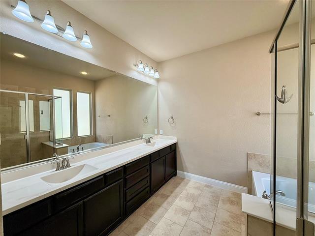 Building Photo - 1805 Ryedale Dr