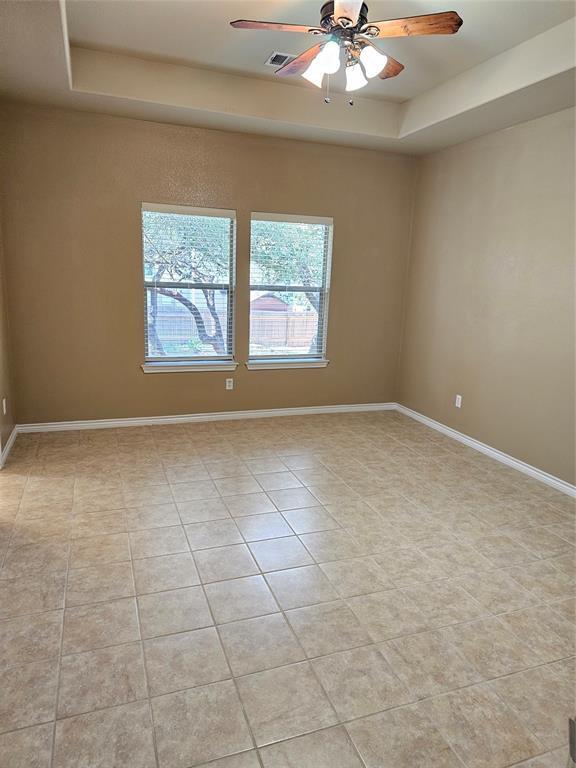 Building Photo - 2106 Red Fox Rd