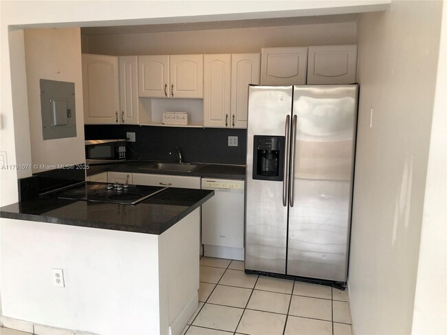 Building Photo - 3582 NE 171 St