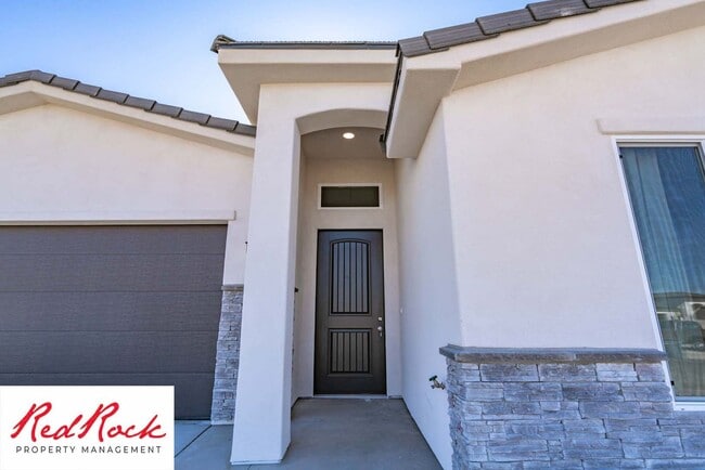 Building Photo - Single-Level Home in Hurricane With an Attached Casita!