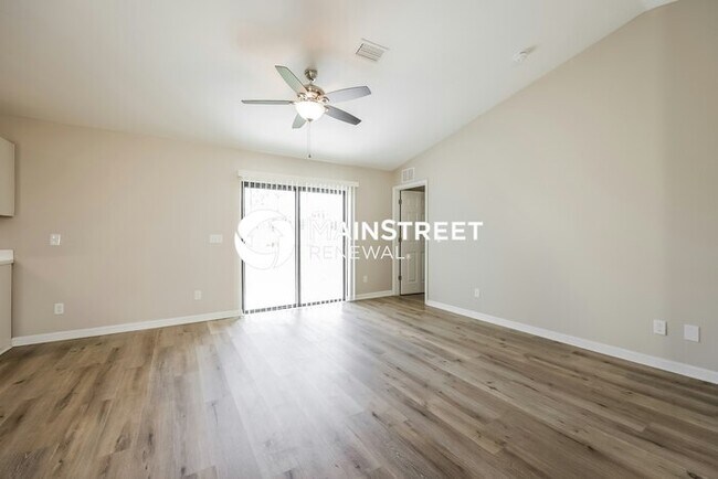 Building Photo - 4 Bedroom Pet-Friendly Home in Lehigh Acre...