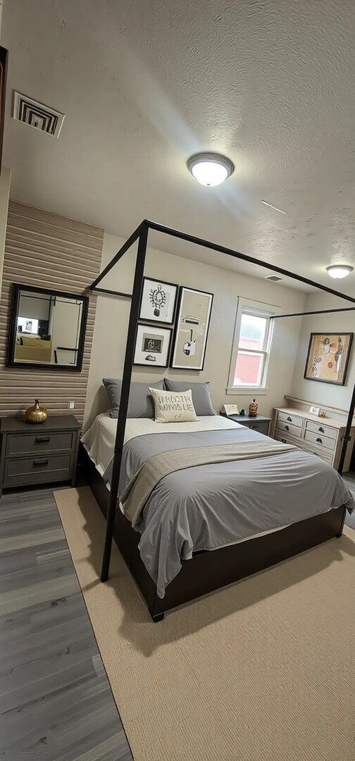 Building Photo - Remodeled 2BR in Kingston | Central A/C + In-Unit W/D + Parking | Pet Friendly