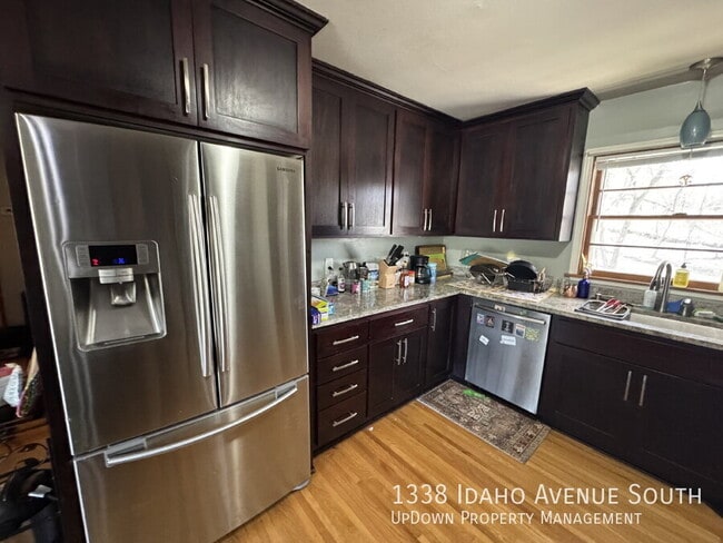 Building Photo - 1338 Idaho Ave S