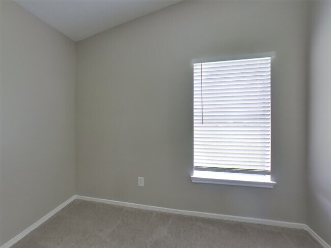 Building Photo - 3234 Kelling St