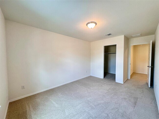 Building Photo - 1709 River Plateau Dr