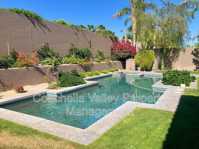 Building Photo - 20 Trafalgar