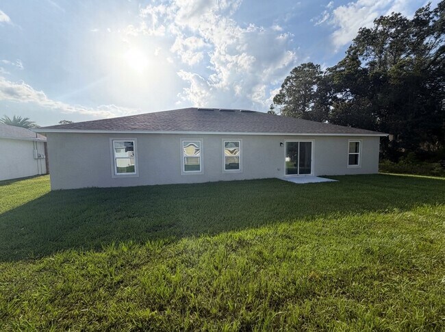 Building Photo - 27 Pillar Ln