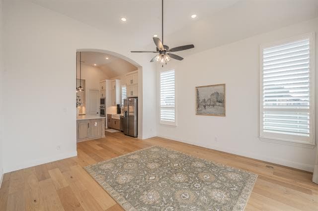 Building Photo - 2105 Tremont Dr