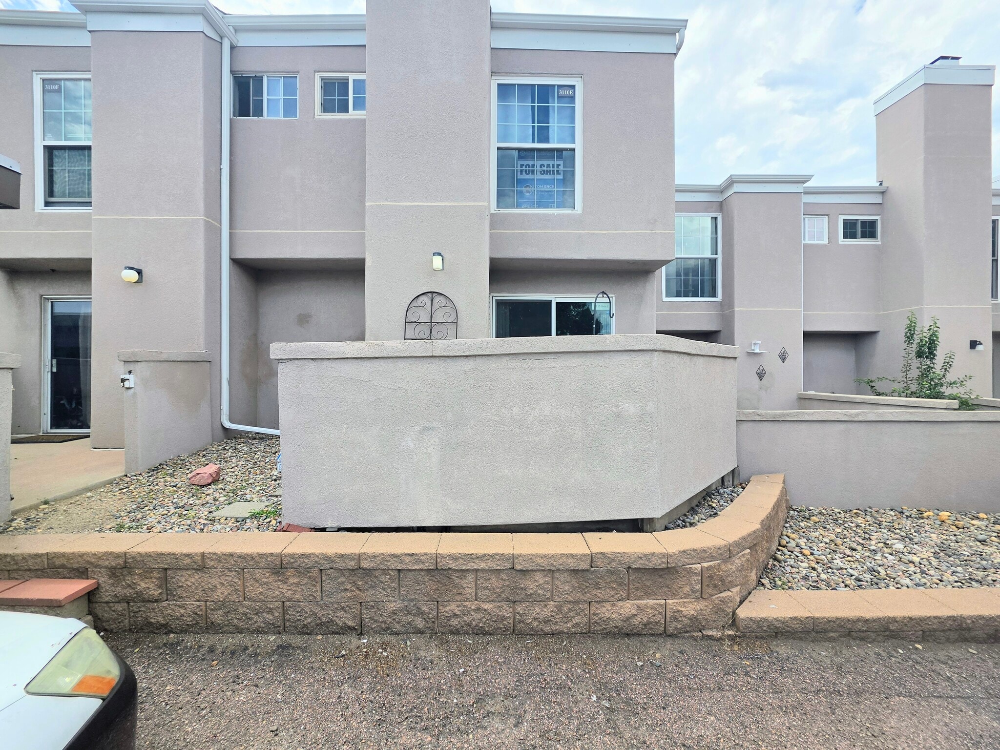 Building Photo - 3110 Van Teylingen Dr