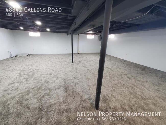 Building Photo - 48842 Callens Rd