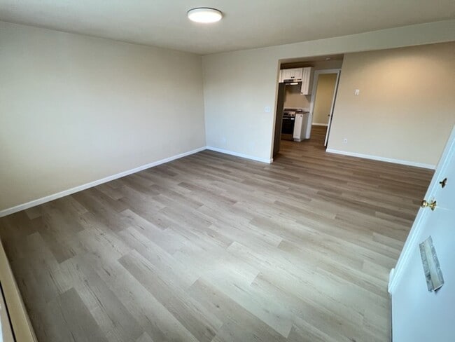 Building Photo - 522 Orondo Ave