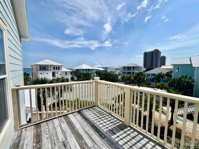 Building Photo - 20 Seashore Dr