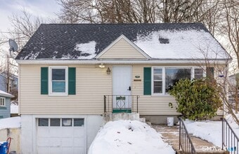 Building Photo - 153 Gridley St