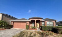 Building Photo - 2009 Country Aire Loop