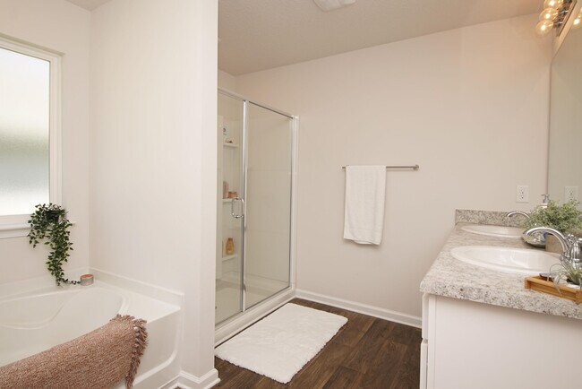 Building Photo - 334 This Way