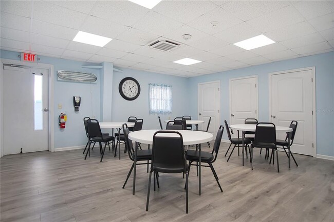 Building Photo - 251 Patterson Rd