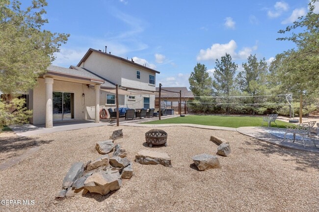 Building Photo - 14209 Trigger Rock Ln