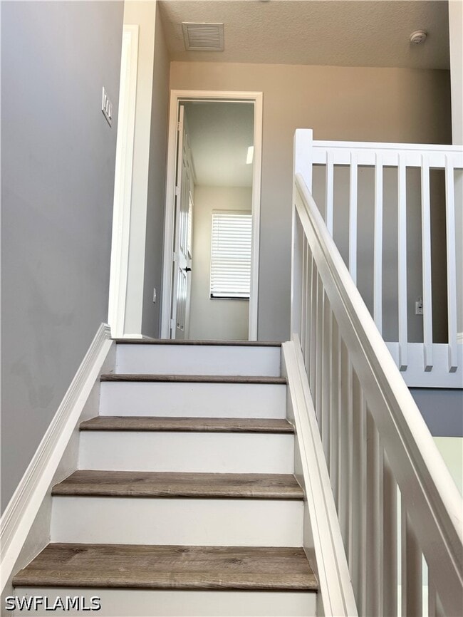 Building Photo - 8984 Madrid Cir