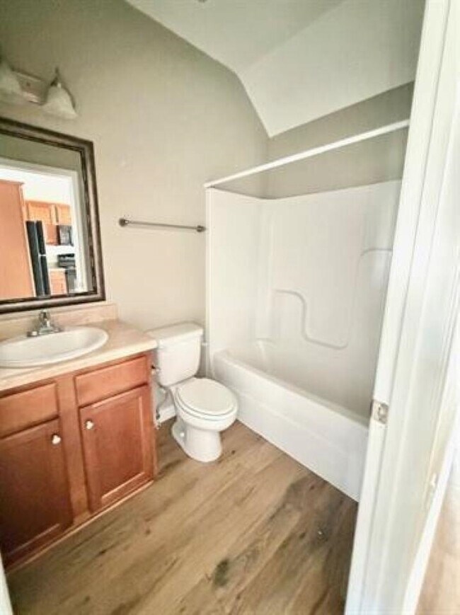 Building Photo - 2281 Del Carmel Way