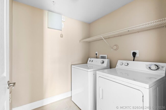 Building Photo - 6450 Emerald Dunes Dr