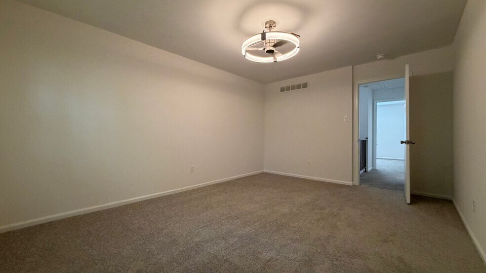 Building Photo - 4124 Salford Ct