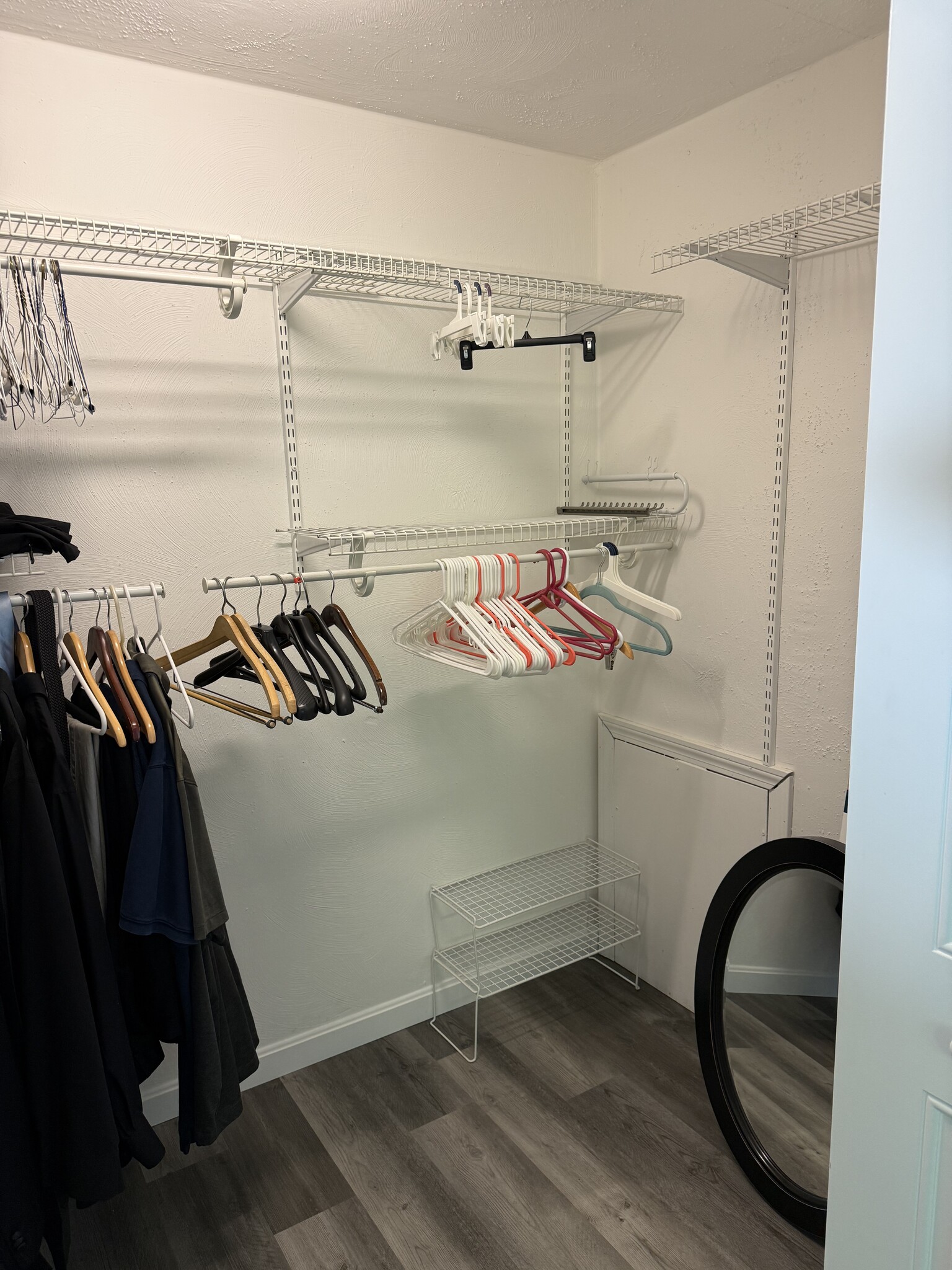 Walk-in closet - 2 Stonehedge Cir