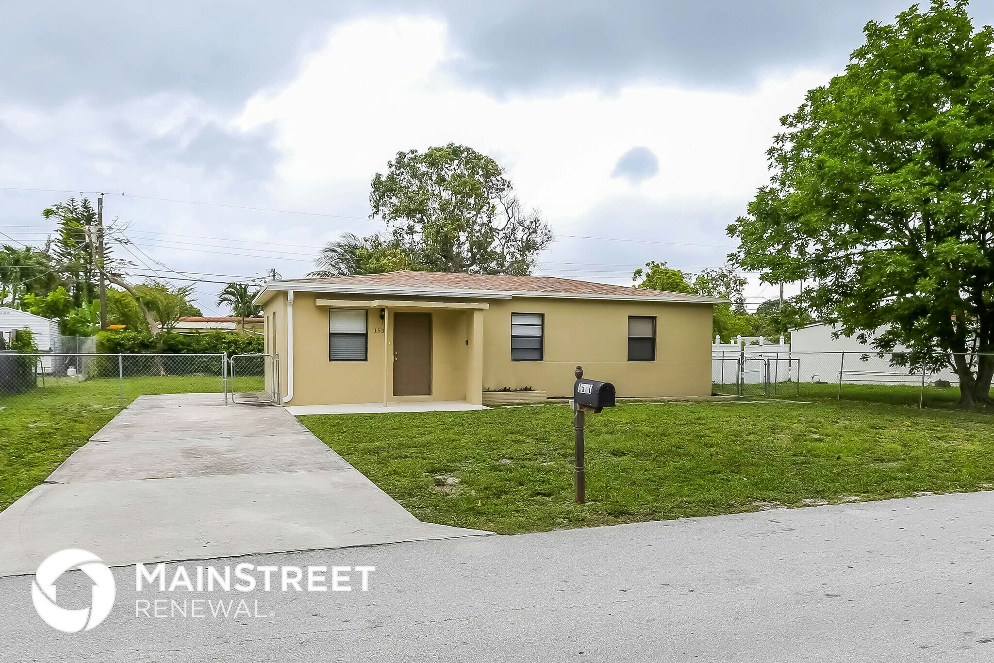 Building Photo - 1531 NW 12th Ct