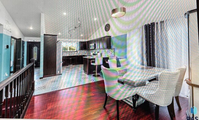 Building Photo - 1304 N Archer Dr