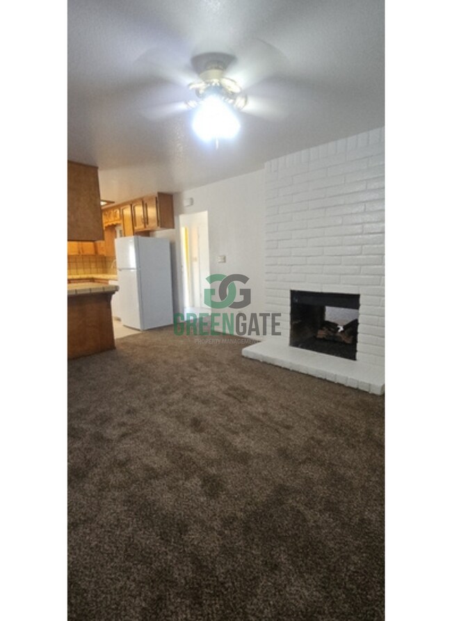 Building Photo - 3509-3511 Dragoo Park Dr.