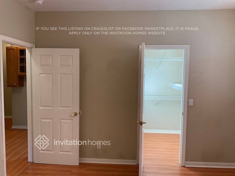 Building Photo - 784 NW 126th Ave