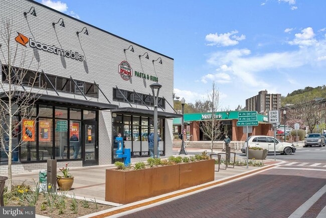 Building Photo - 13 N Allegany St