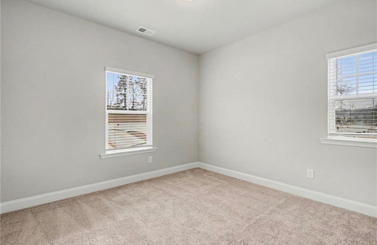Bedroom #3 Upstairs - 811 Corsiglia Farm