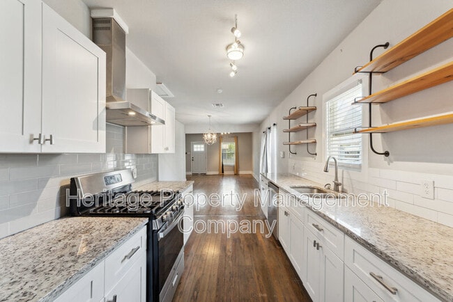 Building Photo - 1031 Schley Ave