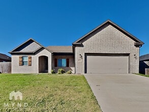 Building Photo - 651 Captain Stockton St