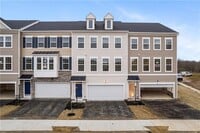 Building Photo - 135 Affinity Dr