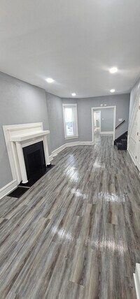 Building Photo - 244 W Douglass St