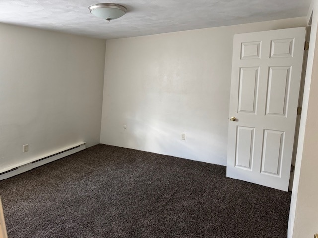 Building Photo - 3 Bedroom Townhouse- Maple Hollow