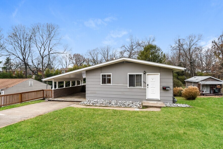 Building Photo - 137 Courtland Pl